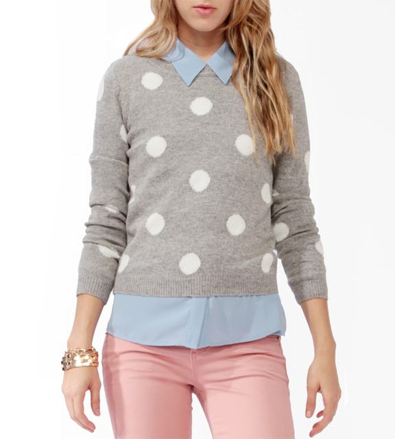 Grey and white polka dot sweater Choose a black top with white polka dots and pair with a white skirt/pants/shorts with black polka dots, and vice-versa. The contrast of colors is striking. Go daring and wear a transparent or nude top with black polka dot details and pair it with a black polka dot skirt/pants/shorts.